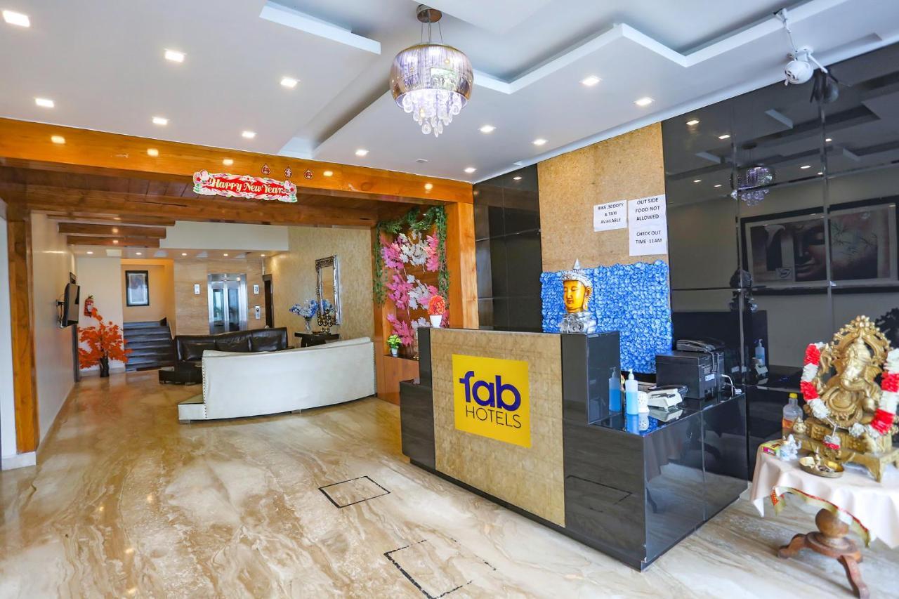Fabhotel Winter Line Inn Массури Экстерьер фото
